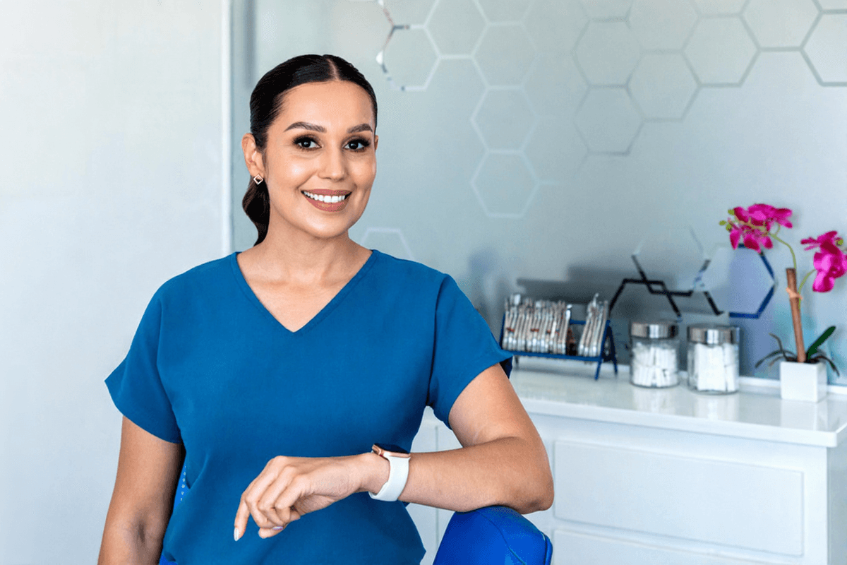 Dentist reviewing application